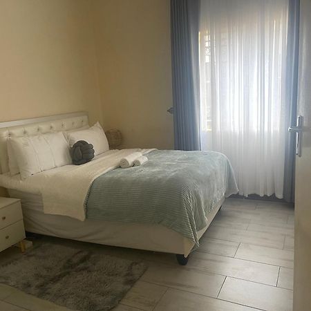 Apartamento @Jackie'S Avondale 2 Bed Flat At Harrow Court Harare Exterior foto